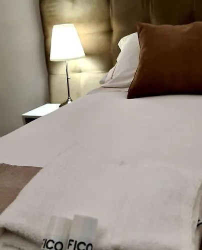 Апартаменты De Curtis Катания